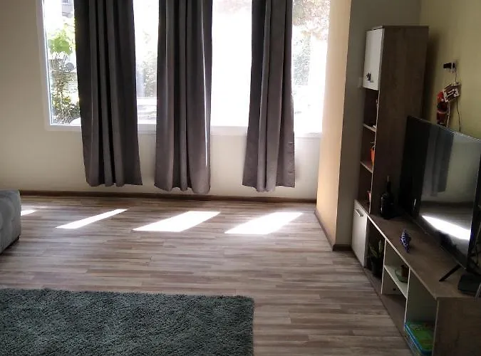 アパート тихото място *