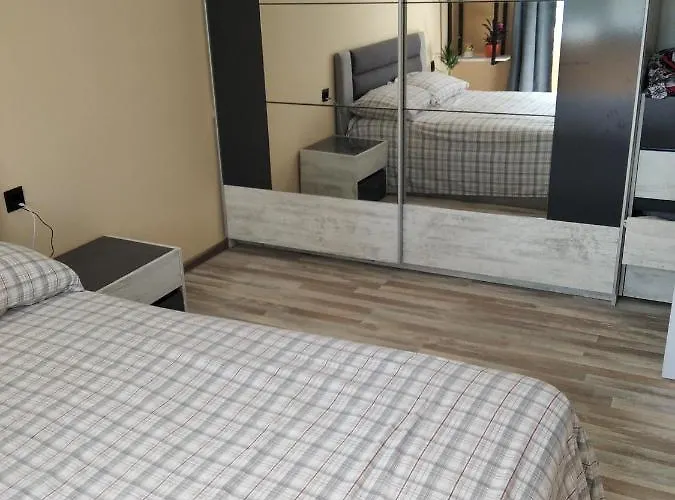 アパート тихото място